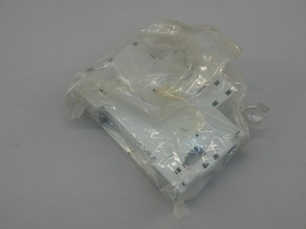 General Electric GPAU20LCAAN Undervoltage Release, 101358 - NEW Surplus!