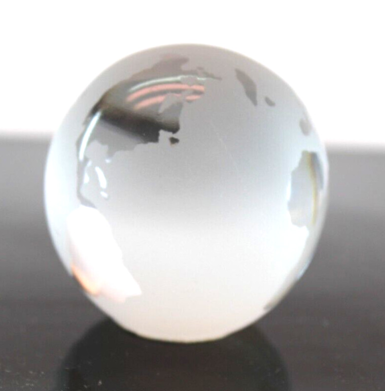 2" Solid Glass Etched Globe 01-01-00 2" Y2K retro