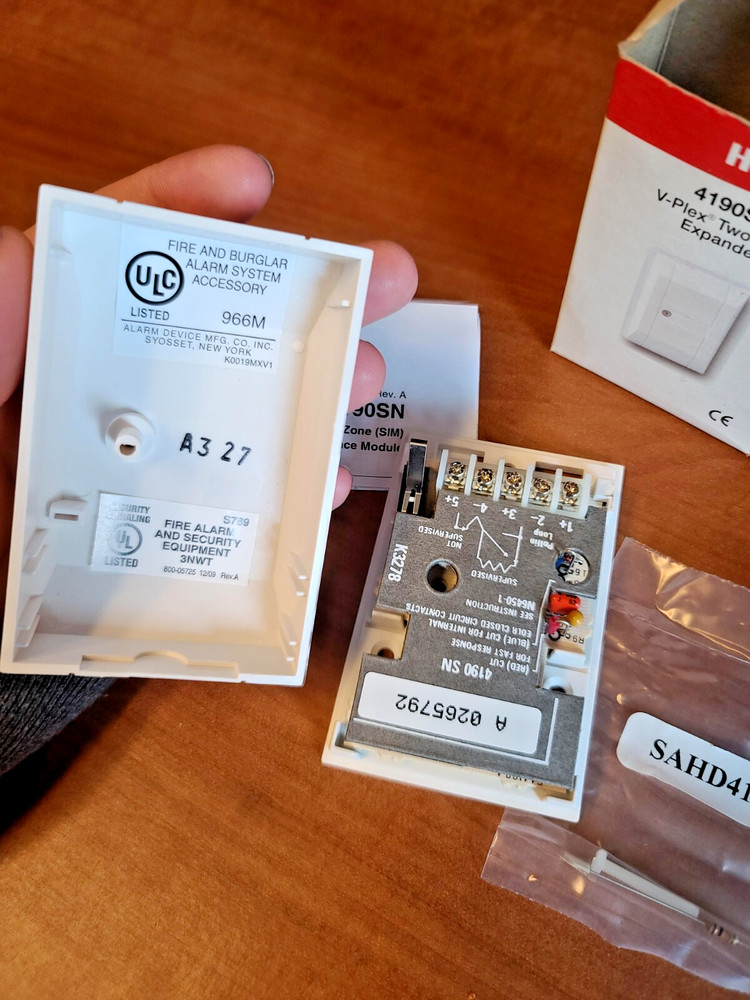 HONEYWELL 4190SN V-PLEX TWO ZONE EXPANDER-OPENED/NEW