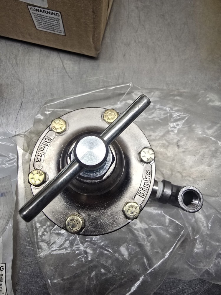 Binks Pressure Relief Valve 84-501 (NOS)