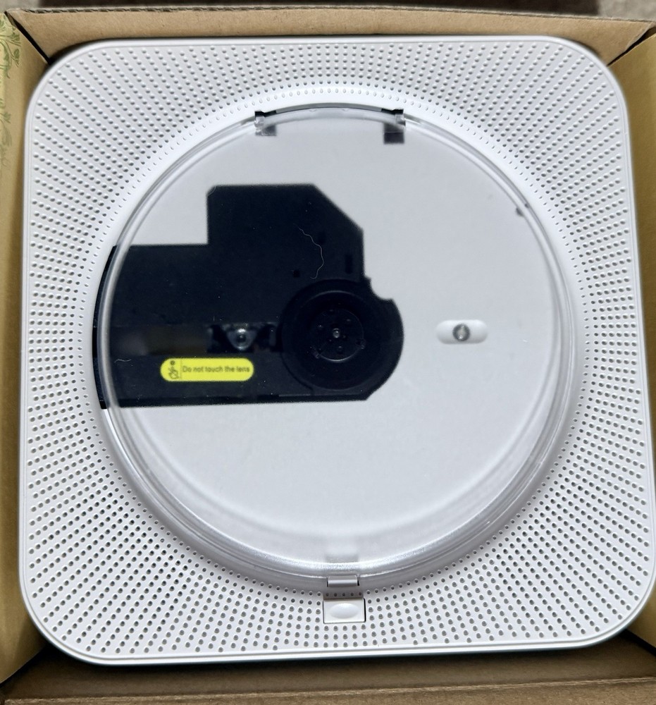 Wall Mountable CD player, NIB