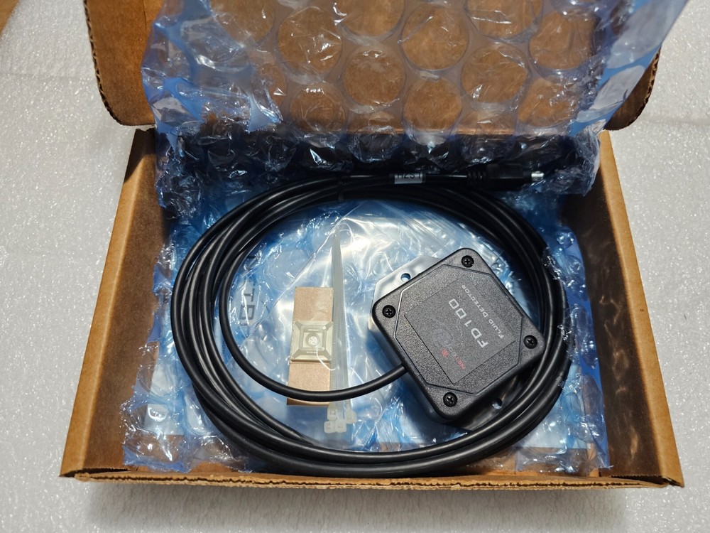 NetBotz NBFD0100B External Fluid Detector FD100 (with 15ft cable) for APC