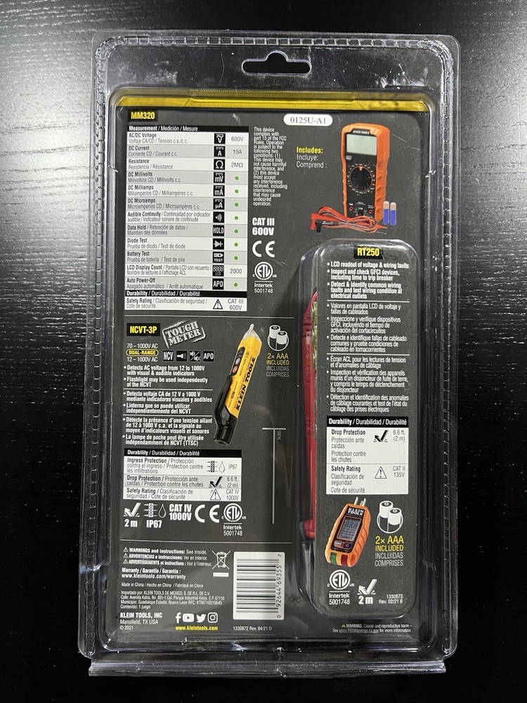 Klein Tools Multimeter & Outlet Tester Premium Electrical Tool Set 69355