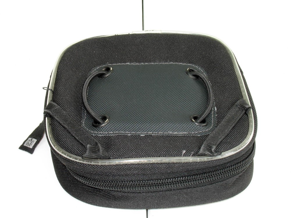 Case Logic CD Player Soft Case w/integral 3.5mm Jack