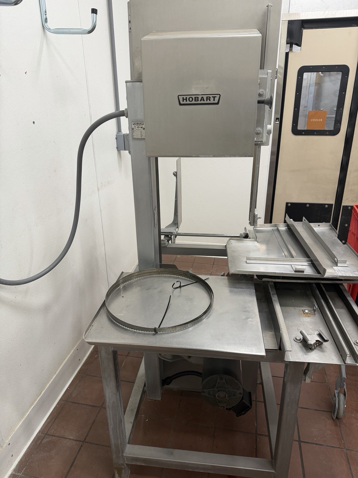 HOBART Commercial Vertical Meat / Bone Saw - 3 HP - 3PH - Model # 5801