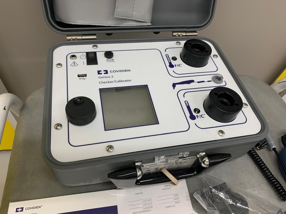 Kendall Genius 2 Thermometer Checker calibrator Tester Probe- Immaculate