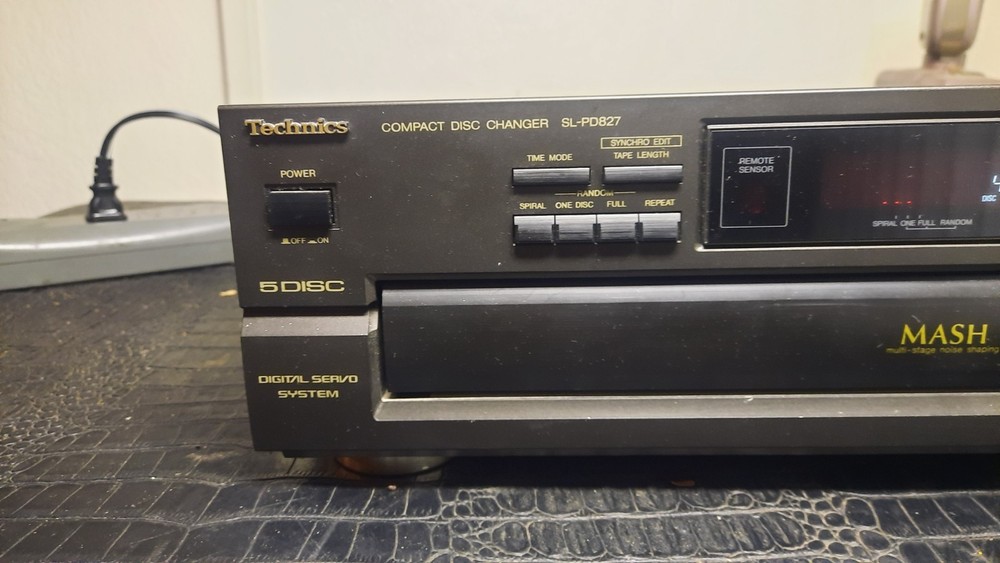 Technics Compact Disc Changer Sl-pd827 (Works)