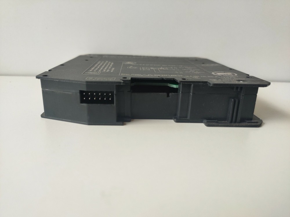 GM INTERNATIONAL D5290S/SA RELAY MODULE