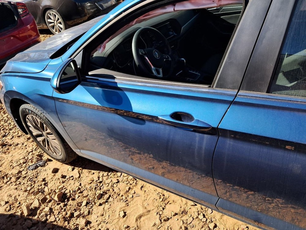 Console Front Floor Fits 19-21 JETTA 4827201