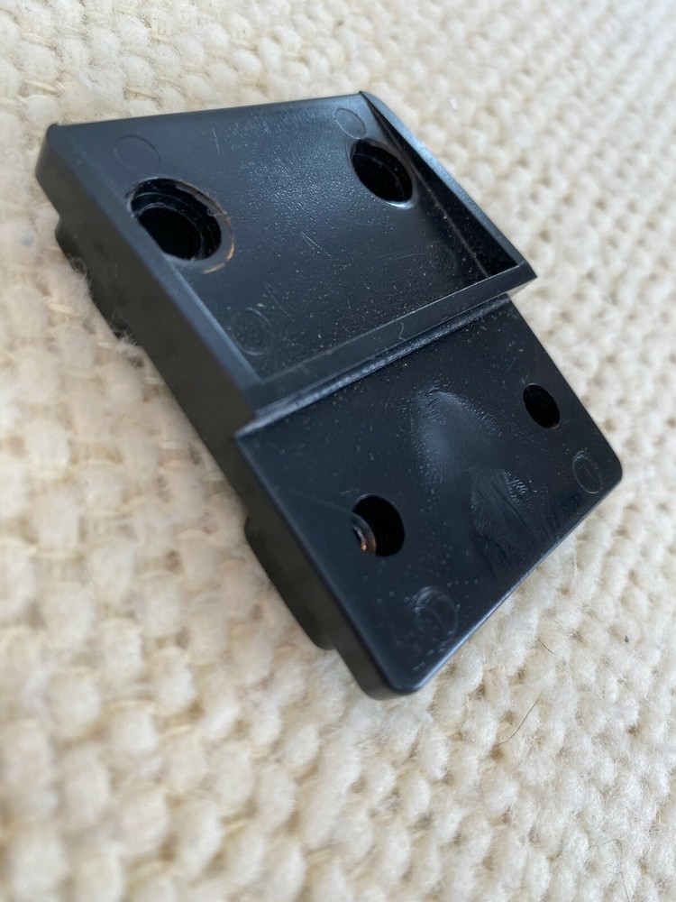 Two Place Quiver Mount