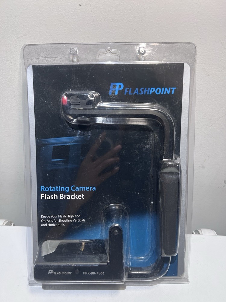 Flashpoint Rotating Camera Flip-Flash Bracket with Integrated Anti Twist Plate