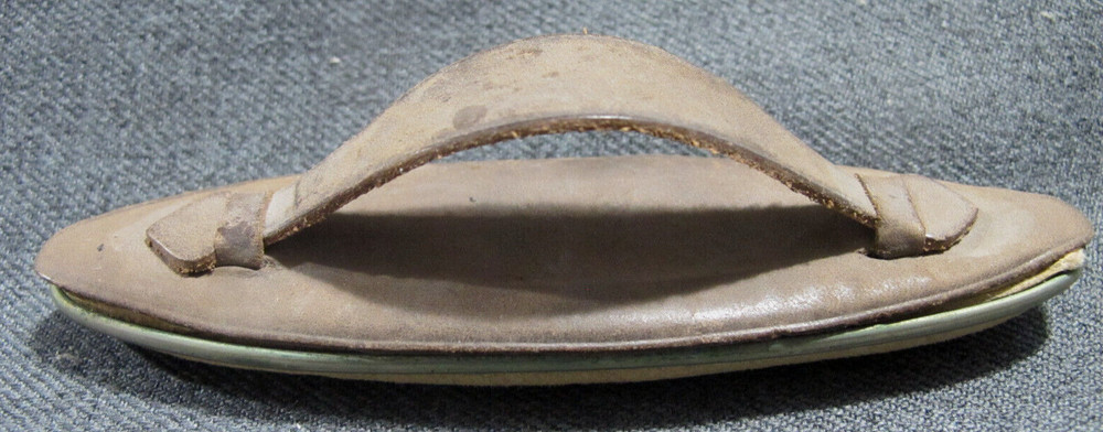 Antique lift up handle genuine leather nails buffer