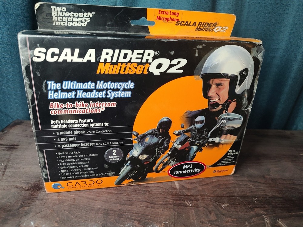 Cardo Scala Rider Q2 Bluetooth Radio Intercom Motorcycle Headset Untested