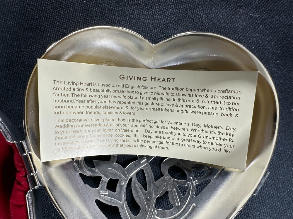 Lenox Wedding Promise Giving Heart