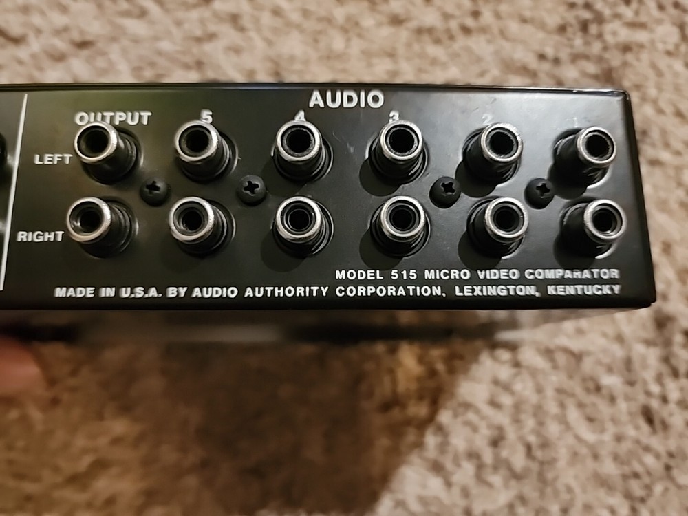 Audio Authority Model 515 Audio-Video Switch System RCA Micro Video Comparator
