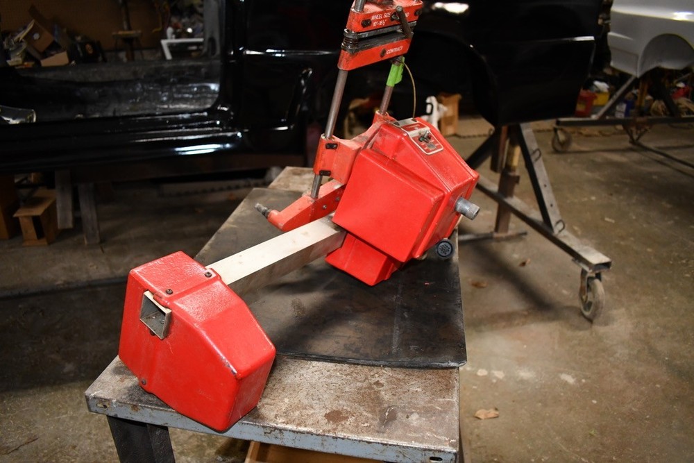 Hunter A111 right rear alignment head, should work but can't guarantee it
