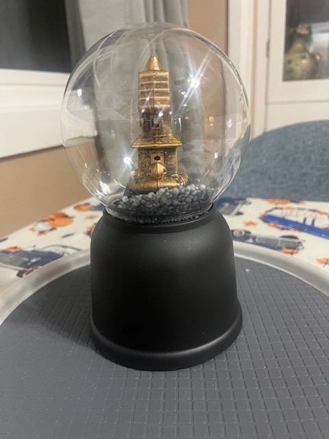 Halloween House Musical Snow Globe