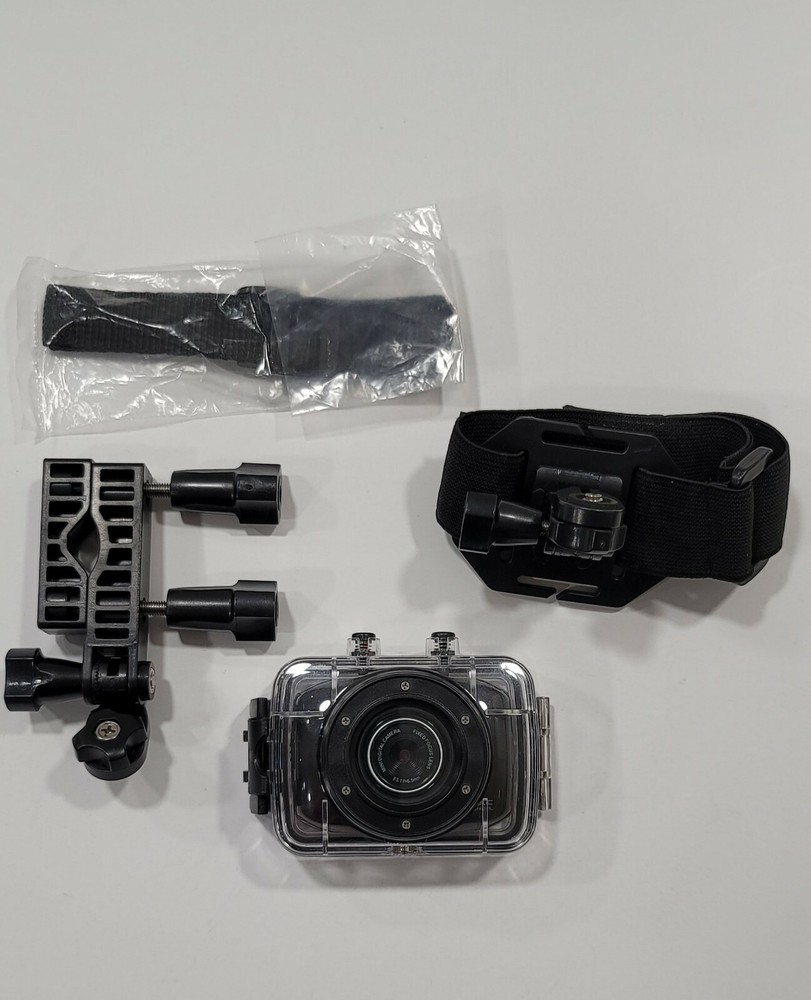 Ematic Actioncam Camera HD IPX8 Waterproof Case/Helmet Mount Bundle EVH625BL EUC