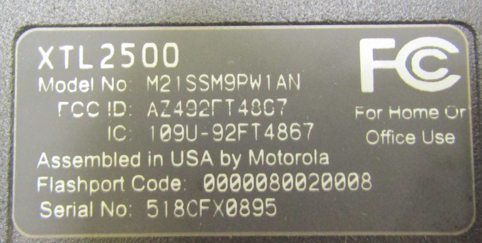 Motorola XTL2500 450-520 MHz UHF Remote Head Two Way Radio M21SSM9PW1AN