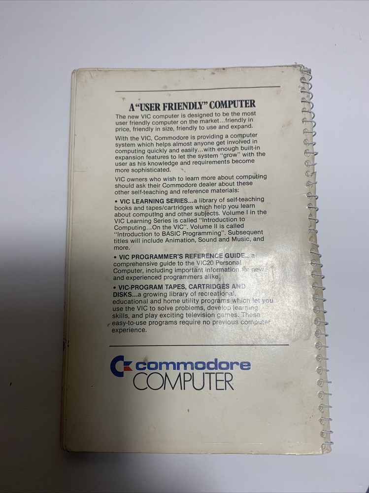 VIC 20, Commodore Computer User Guide 1982 & Reference (2) Book Lot