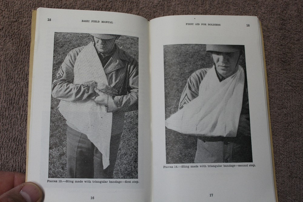 Original WW2 U.S. War Department First Aid for Soldiers Basic Field Booklet,1943