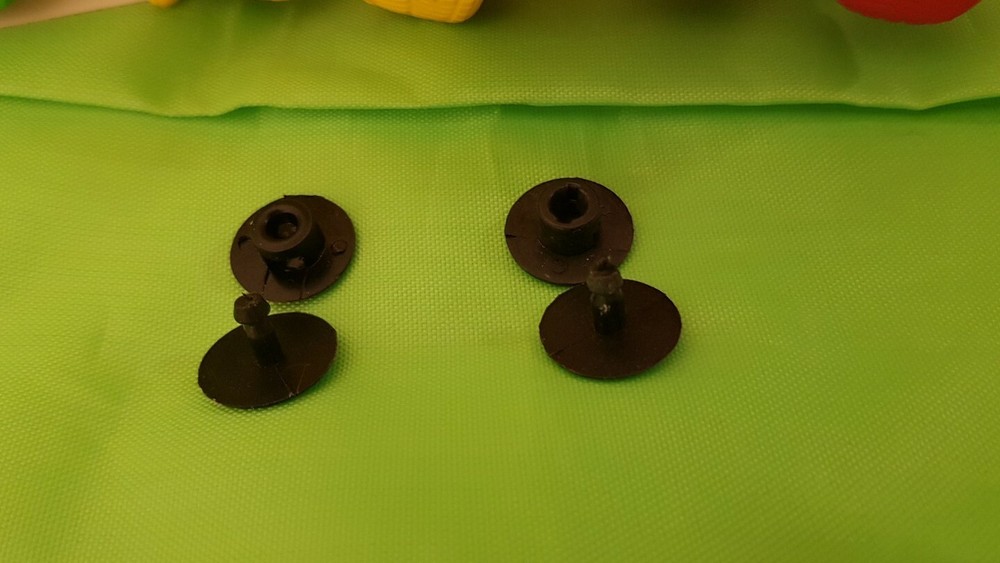 2 RIVETS,FASTENER,BUTTON,BLACK NEW (FAST SHIP) fit CROC U.S.A. Replacement