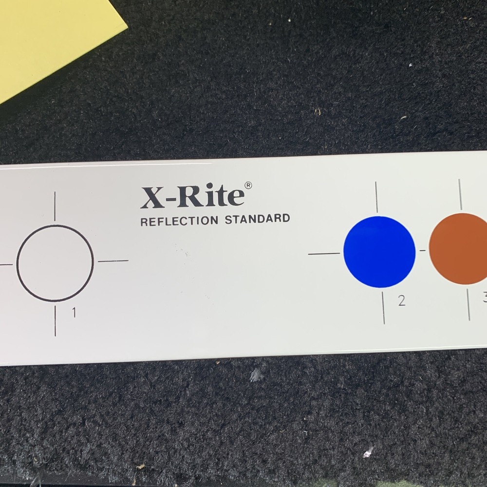 X-RITE SP68 SPECTROPHOTOMETER Reflection Standard Test Plate, Cables
