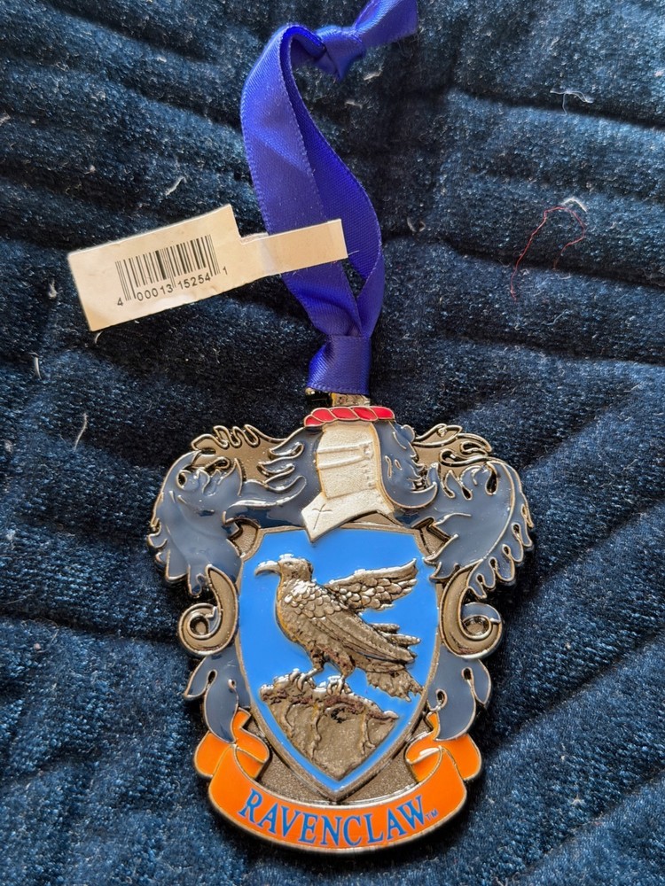 WB Harry Potter Studio Tour London LARGE Ravenclaw Crest Hanging Decoration