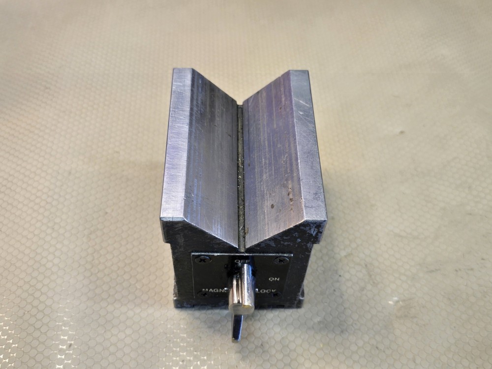 6" Single - Magnetic B Block - Dual Vee