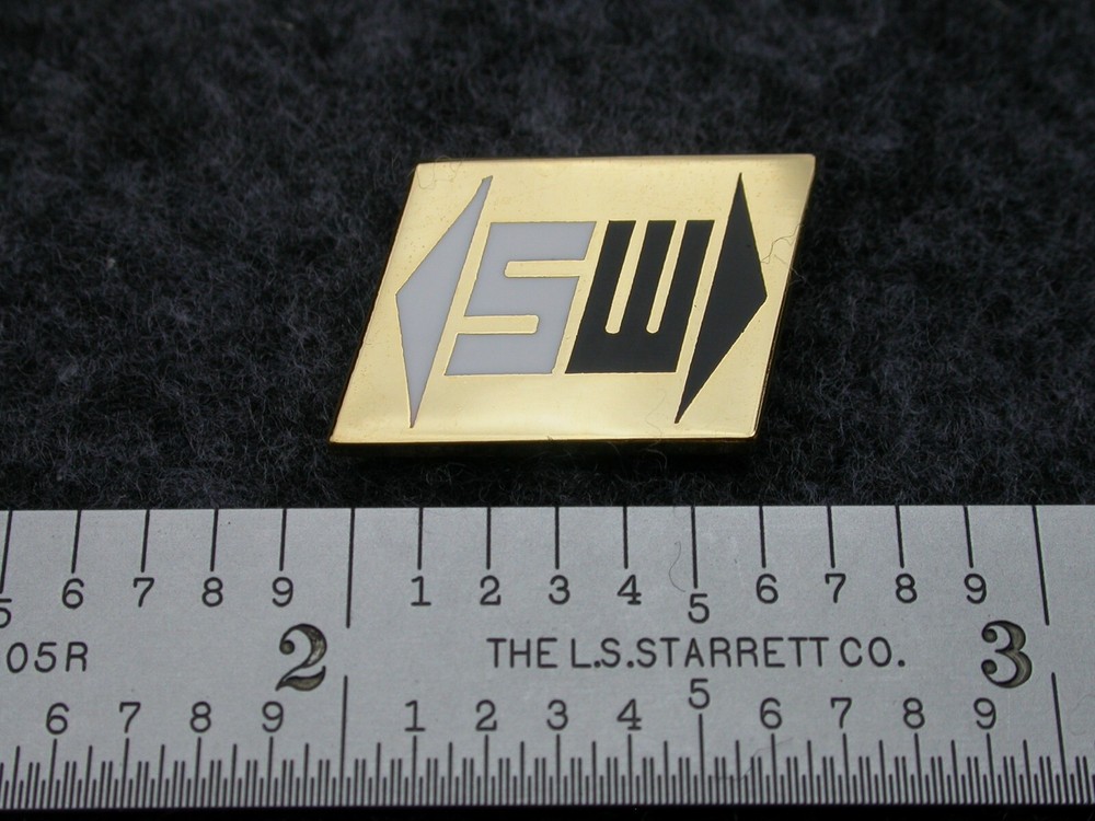 SEABOARD WORLD AIRLINES LOGO PIN.