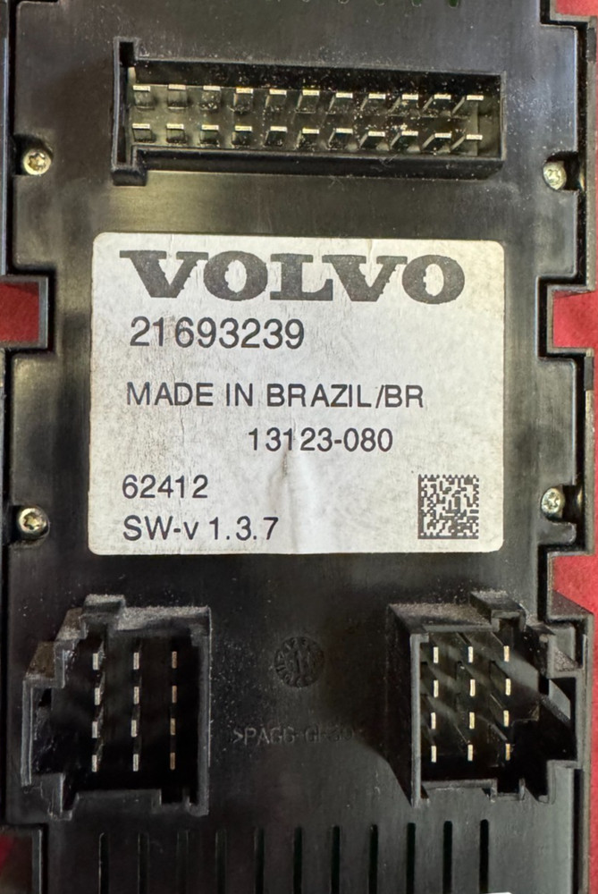 2014 Volvo 21693239 TEMPERATURE CONTROL SWITCH, SLEEPER , ALARM CLOCK, MENU