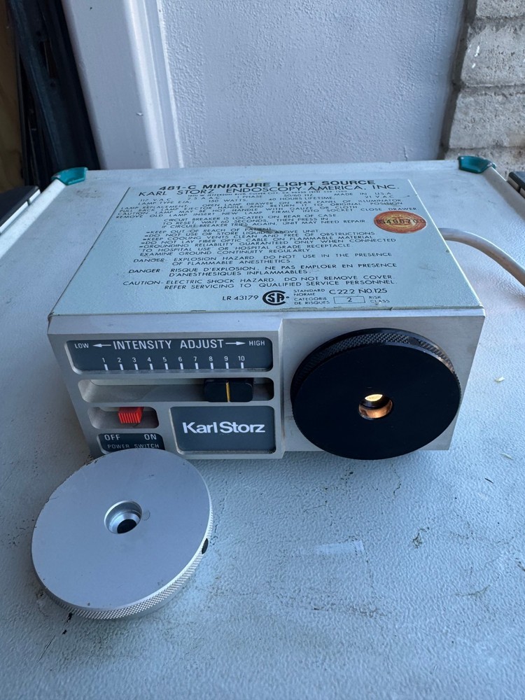 Karl Storz 481C Miniature Light Source