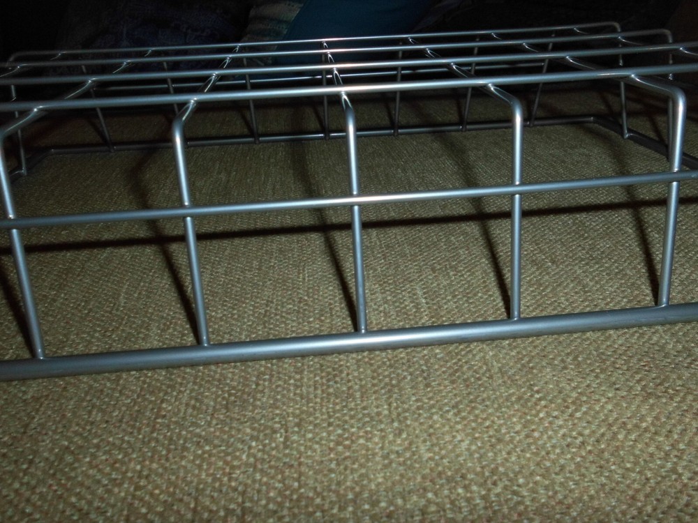 PYRAMID DIGITGAL CLOCK WIREGUARD NEW MODEL 42400