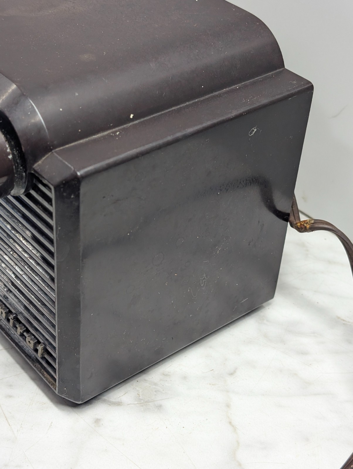 Vintage 1950's Admital MCM AM Radio Table Top 5G32N Model #