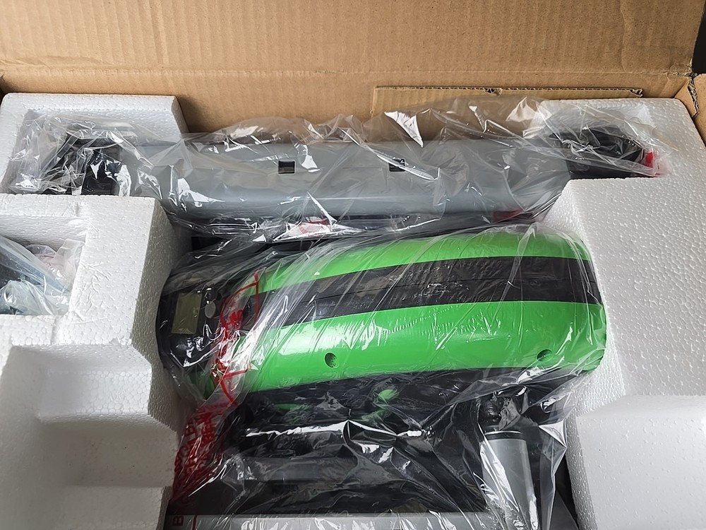 Stamina 55-1602D InMotion Compact Strider Green/Black