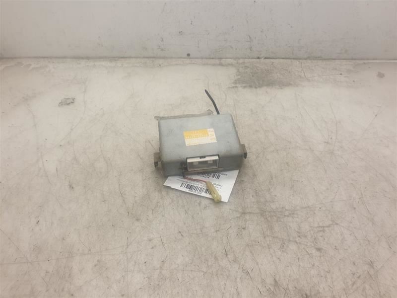 88-89 TOYOTA 4 RUNNER TRANSMISISON CONTROL MODULE CHASSIS ECM ASSEMBLY
