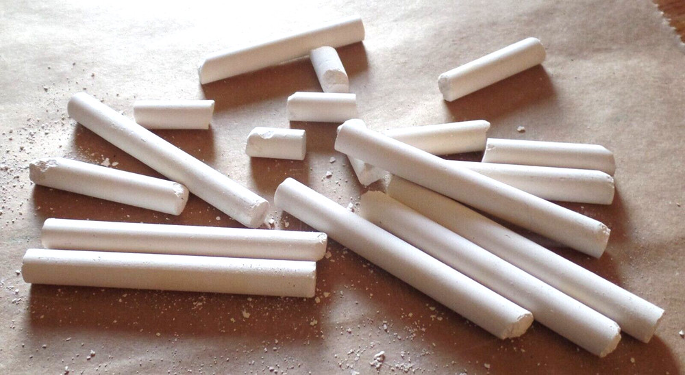 Vintage White Chalk Pieces