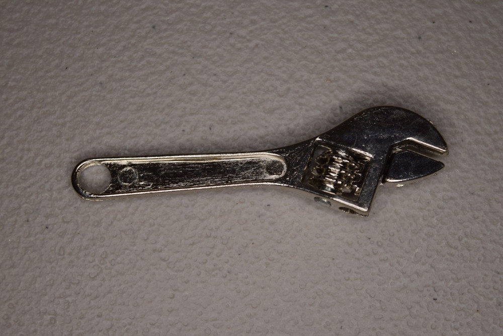 McDougal Littell Reading Toolkit Miniature Portable Tool Kit With Plastic Case