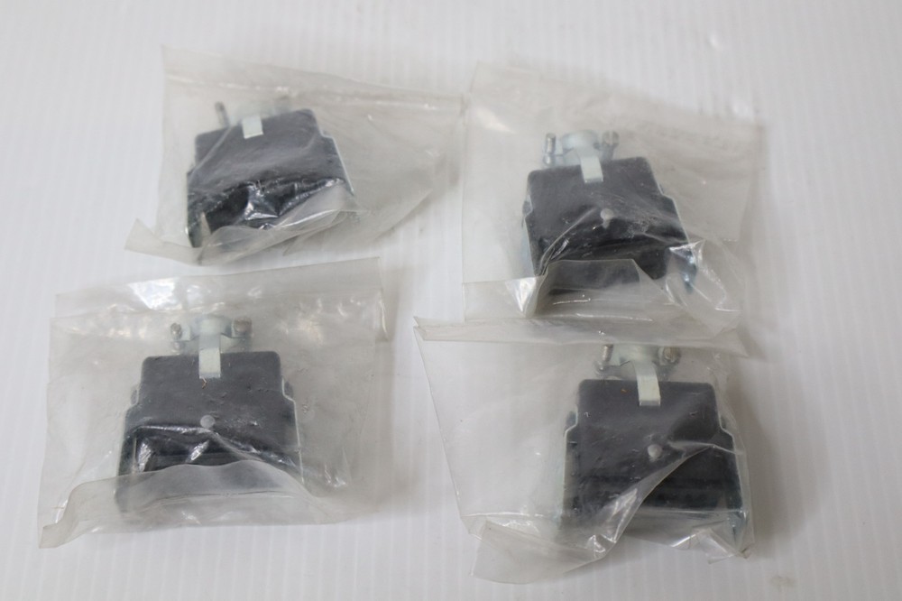 1636-244 Connector - New (4 Available)