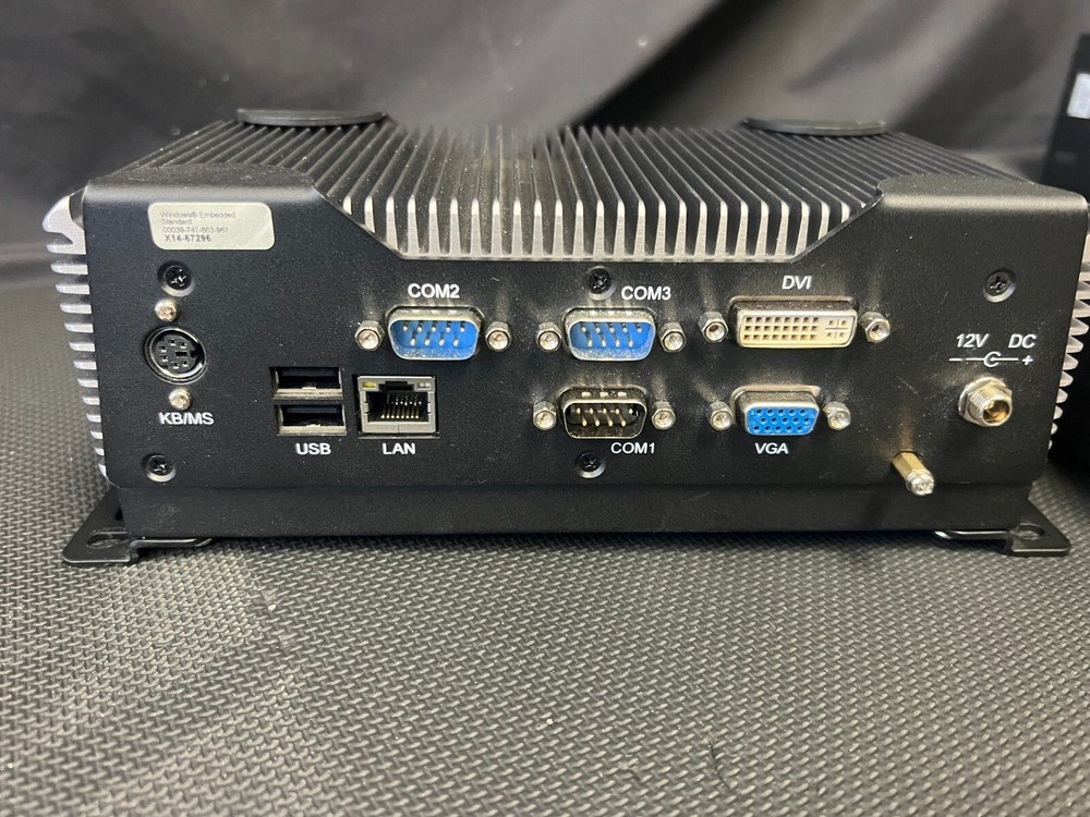 Fanless TF-AEC-6613-C6-1010 Embedded Box PC BOXER {A}