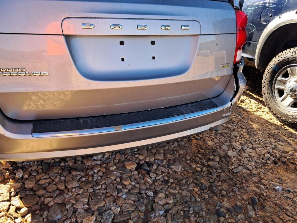 CARAVAN 2015 Glove Box 4826509