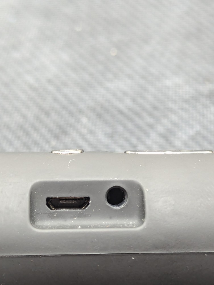 SmartGear Wireless Karaoke Microphone Handheld USB Rechargeable Bluetooth