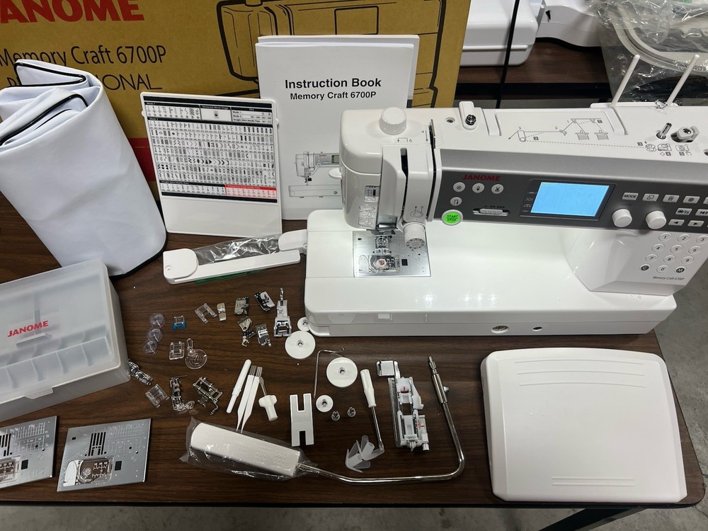 Janome 6700p Computerized Sewing and Quilting Machine with Original Box