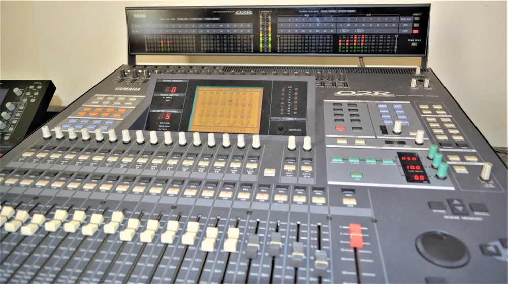 Yamaha O2R Digital Recording Console