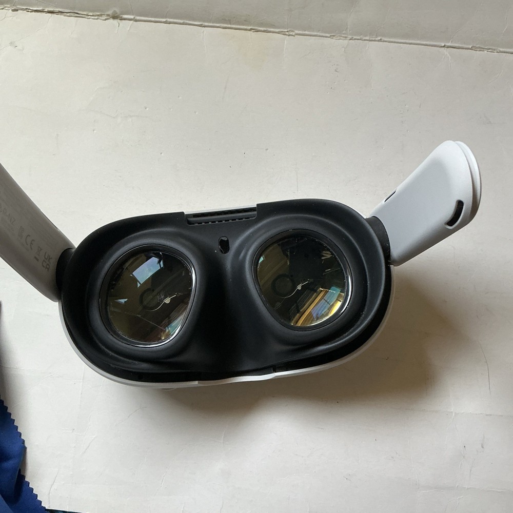 Meta Quest 3 128GB VR Headset Only (0019)- Working -Read Description