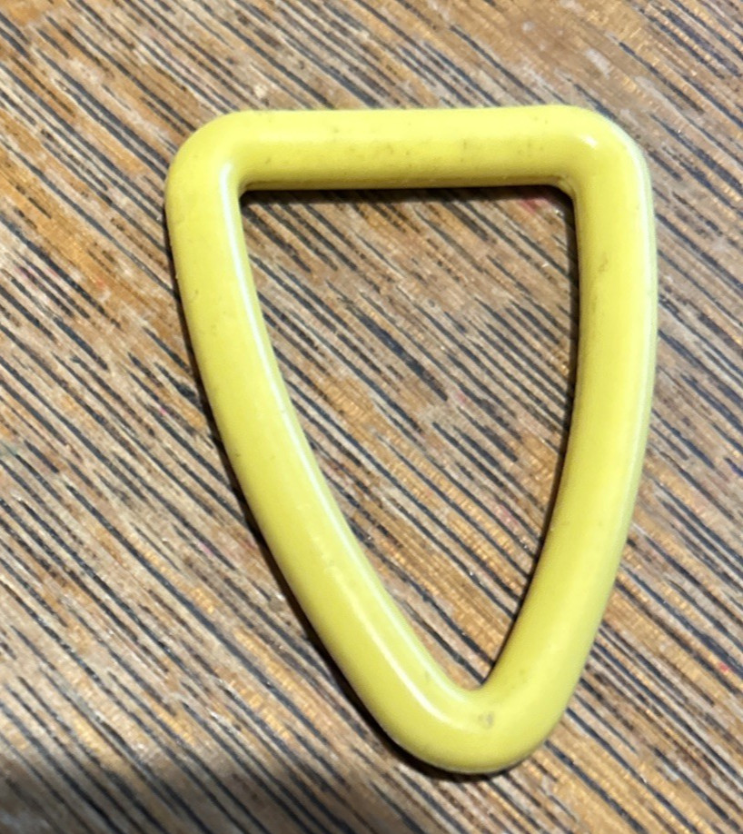 vtg Yellow Tupperware Replacement Measuring Spoon Snap Ring Holder Triangle