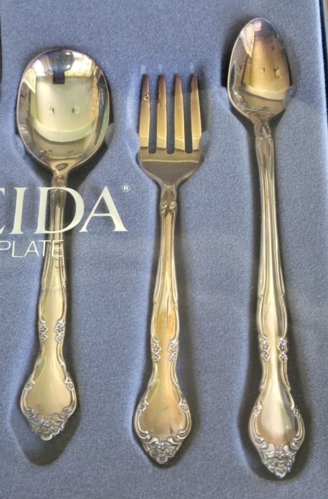 ONEIDA SILVERPLATE CHILDS 6 pc PLACE SETTING "AFFECTION" FLATWARE SEALED BOX VTG