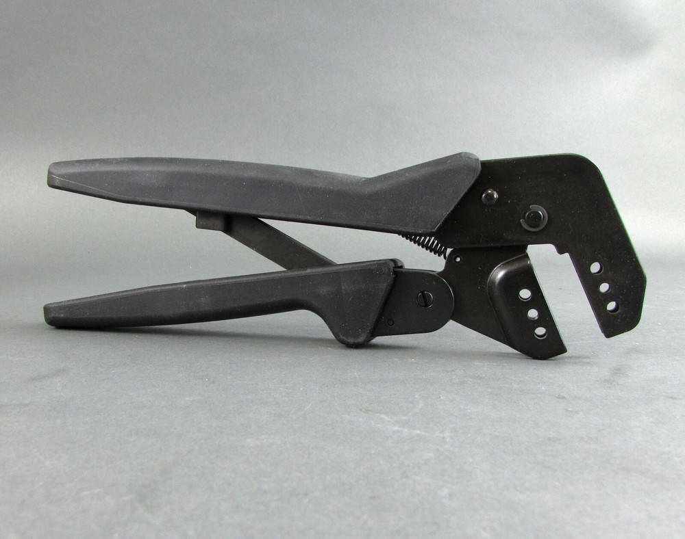 58532-2 REV A Amp Hand Crimp Tool Frame Electronic Connector