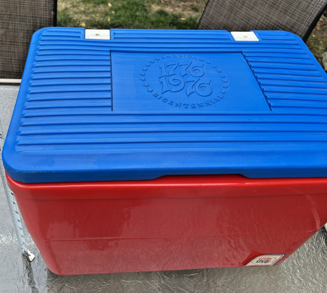 Vintage 1776-1976 Bicentennial Red Blue Cooler Patriotic USA Holiday Camping