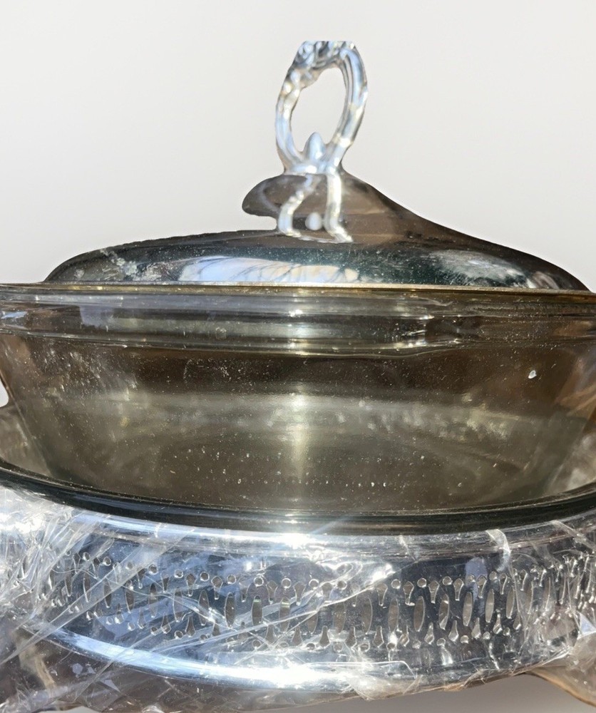 International Silver Company Silver Plated Duo- Server Includes Removable 2qt